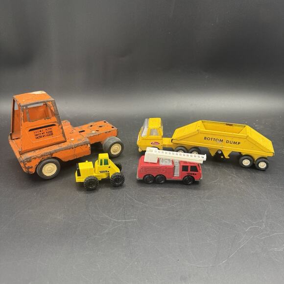 Lot Of 4 Vintage Metal Tonka Trunks Fire Truck, Bottom Dump, Tractor, More AS IS - Picture 1 of 9